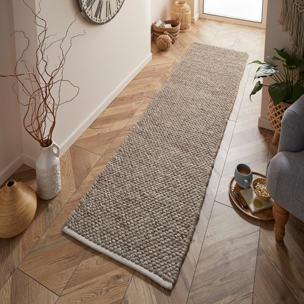 Savannah Plain Wool Rug in Taupe Brown